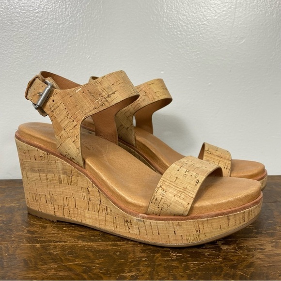 Gentle souls by Kenneth Cole Cork wedge heel - Picture 1 of 8